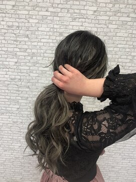 ホワイト(WHITE) [WHITE RYOTA]オリーブマットアッシュ