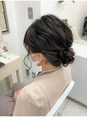 髪が短い方もOK!シニヨン