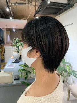 カフカ(CAFCA) ジェンダーレスショート/柔らかいウルフ