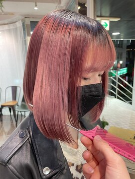 ヘアーアンドメイク ビス(HAIR&MAKE bis) プチ髪質改善☆ローズピンクカラー【井澤彩】