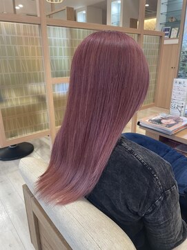 アドラーブル 長岡リップス旭岡店(adorable) 20代30代ロングストレートダブルカラーピンクカラー