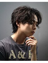 ゴールド 京都(GOALD)&nbsp;緩め波巻きスパイラルパーマ　センターパート　ニュアンスパーマ