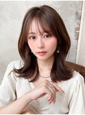 韓国風美髪外ハネボブくびれミディアムレイヤーワイドバング