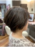 ショートボブ