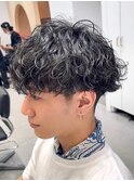 ツイストスパイラルパーマメンズマッシュ刈り上げ波巻きパーマ