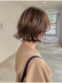 綺麗めデザイン ハイライトで楽しむベージュカラー