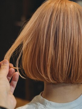 ボタニカ(Botanica) オレンジボブ/ブリーチカラー透明感切りっぱなし辻堂茅ヶ崎3