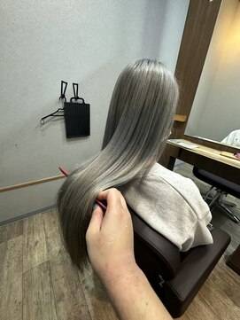 フリーダム 宇部駅前通り店(freedom) グレーカラー