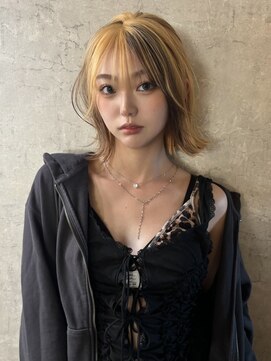 イル(iLe.) ブリーチ/ミディアムヘア/デザインカラー/フェイスフレーミング