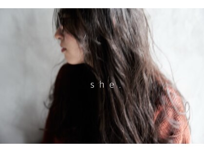 シー(she.)の写真