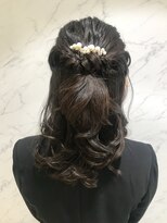 結婚式ヘアアレンジ☆簡単ハーフアップアレンジ
