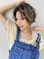 ルービック 難波(Rubik's)&nbsp;3Dカラー無造作ショート