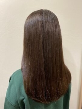 タエビスアリッサム(Taebis Alyssum) 髪質改善 低ダメージ縮毛矯正