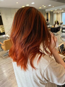 ヘアーアンドメイク ファット(Hair&Make PHAT) バレイヤージュオレンジカラーミディアムロング10代20代30代