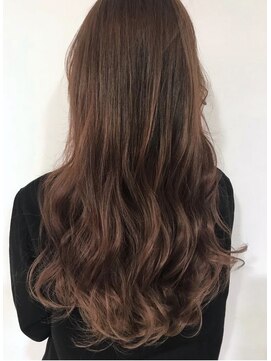 ファーチ(Fir-chi) 女子力アップのピンクカラー