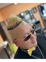 ピシャッとニ代目銀二郎&nbsp;モヒカン刈り