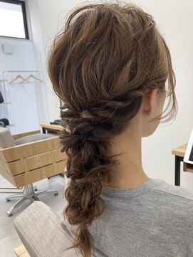 ラシル バイ レストプラス(racil by rest plus) ロングの方に大人気◎あみ下ろしでオシャレさんに◎