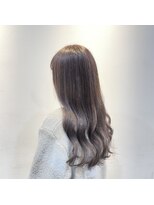 イーチ ディー ヘアーアンドトータルビューティー(each dee hair&total beauty) ロング×アディクシーグレージュ