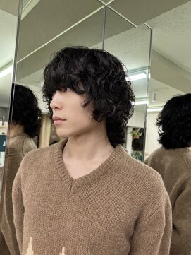 ハチ(HACHI) ジョングク風!マッシュウルフパーマ