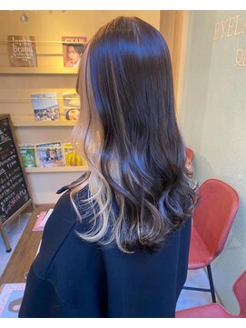 ルシュカイチマルニ(Rasca102) インナーカラー/ベージュ/ロングヘア/ブラウンカラー