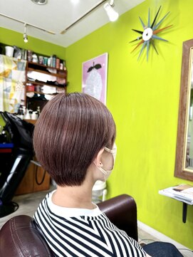 シースティア(siistia) 《明るめピンクベージュ×白髪活かし》