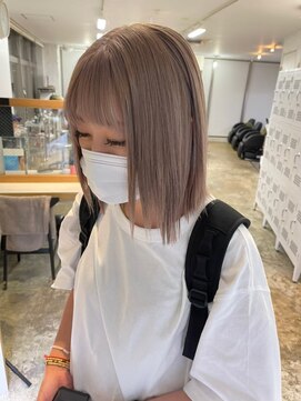 リムレスバイサンク 万代 新潟駅(LIMLESS by cinq) ミルクティーベージュダブルカラーグレージュカラーハイライト