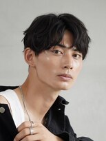 センターパートシャドウパーマ毛流れニュアンスパーマ韓国原宿