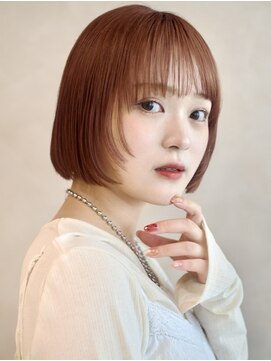 ガーデンヨコハマ(GARDEN YOKOHAMA) コーラルオレンジ 暗めカラー ラウンドバング 切りっぱなし