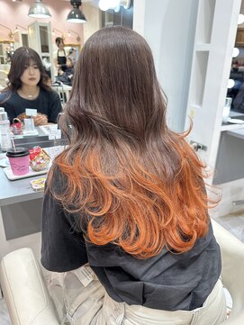 リー 梅田(Lee) Ryosuke/ケアブリーチ/グラデーション/ルーツカラー/オレンジ