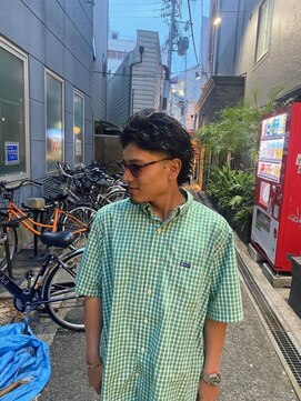 クフィア メンズヘアー カンポ 天王寺店(CUFFIA MEN'SHAIR CAMPO) センター分けマッシュウルフスペインカールマンバンヘア