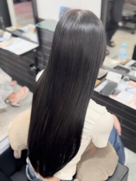 デューヘアー(due hair) レイヤーカット　髪質改善　縮毛矯正　トリートメント　韓国