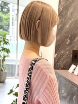 ヴィヴィー 福岡天神店(VIVIE)&nbsp;25.丸みシルエットの愛されミルクティーボブ