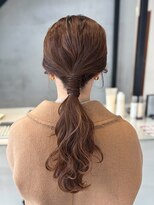 キーダ(KEEDA)&nbsp;ローポニー/ヘアセット/パーティーアレンジ