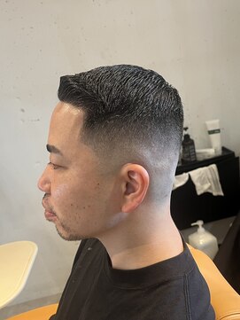 リル 阪神尼崎(LiL') スキンフェードカット