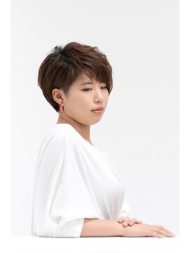 ヘアーズ ギャラリー 米子店(Hair's Gallery) 30代/欲張り耳掛けショート/暖色系カラー/ふわふわショート