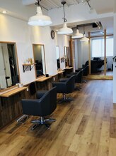 ラッソ ルーツヘアー 明石店(laco Roots Hair)