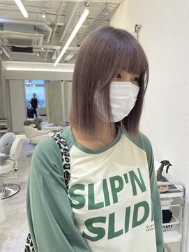 アナ ラーナ(Anna Lanna) 柔らかピンクラベンダーベージュ×ボブ