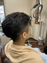 バーバー ヤングケン(BARBER YOUNGKEN)&nbsp;7:3ツーブロックアイロンスタイル