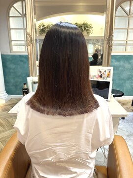 ロンド 銀座(Lond) 【Noa】ロブの切りっぱなしも可愛いんです!