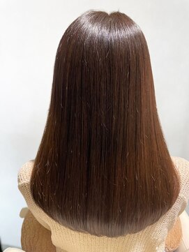 美容室フルール 大人美人艶カラーベージュ小顔カット透明感レイヤーロング