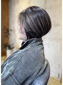 ハイライト前下がりショートボブ  [ショート/パーマ/三宮/元町]
