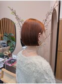収まるみにボブ×オレンジベージュ