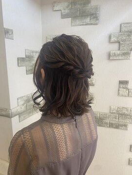 ジパング 押上店(Zipangu) お呼ばれヘアアレンジ