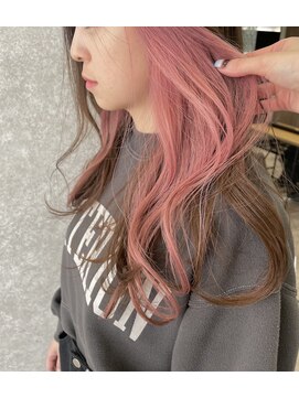 ジャップ(Jap) 暖かみのあるやわらかい薄ピンクカラー