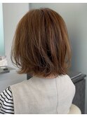 くびれボブ　レイヤーボブ　白髪ぼかしカラー