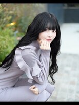 アム 表参道(am) 小顔薄めバンググレージュレイヤーロング前髪パーマ黒髪