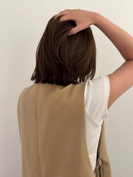 スペシウムバイアンバースデー(spacium by UNBIRTHDAY) ふわっとレイヤーボブ / ヤノミユウ