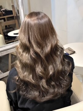 ベガ(vega) ヌーディベージュ