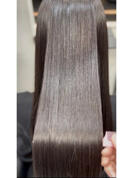 ゴート(GHOAT) 髪質改善イルミナカラー ビターチョコレート