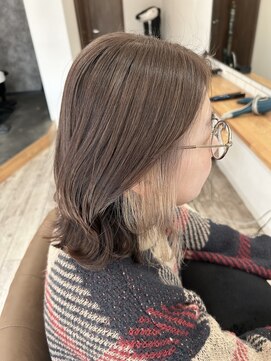 エイチヘアープロダクト(H hair product) 外ハネボブ×イヤリングカラー